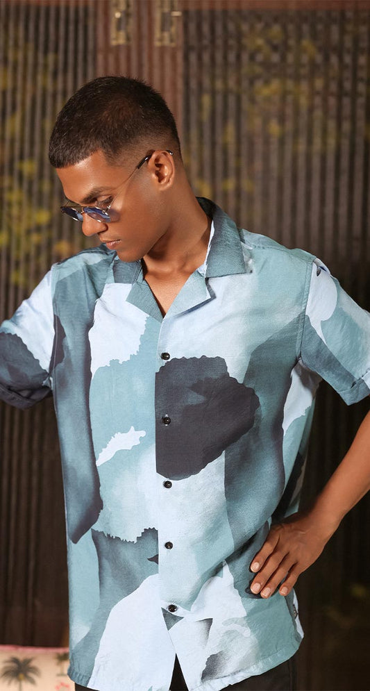 COLOURBLOCKED REGULAR FIT VISCOSE SHIRT